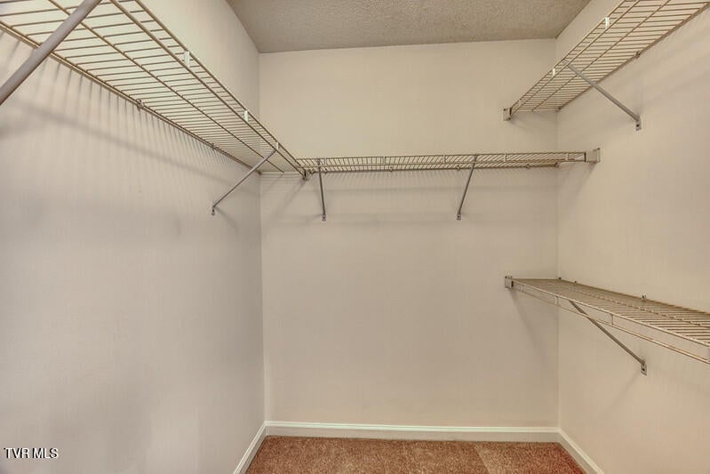 Photo #24: 1725 Lakeview Drive