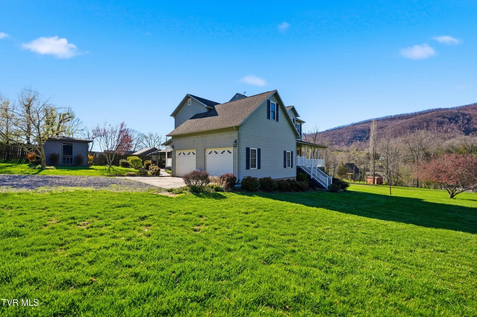 Photo #58: 235 Cottontail Drive