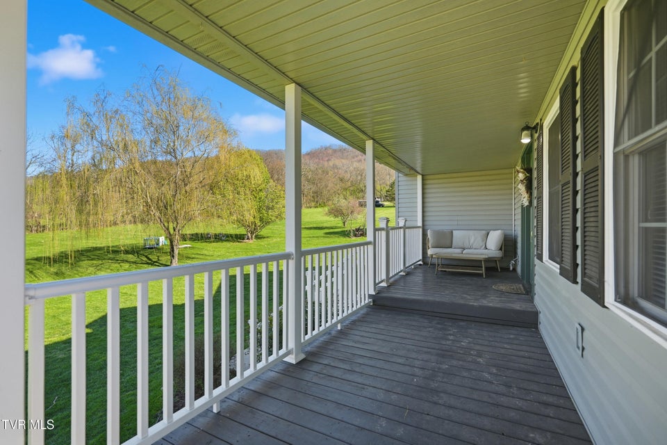 Photo #5: 235 Cottontail Drive