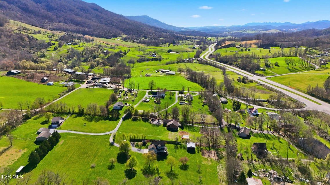 Photo #49: 235 Cottontail Drive