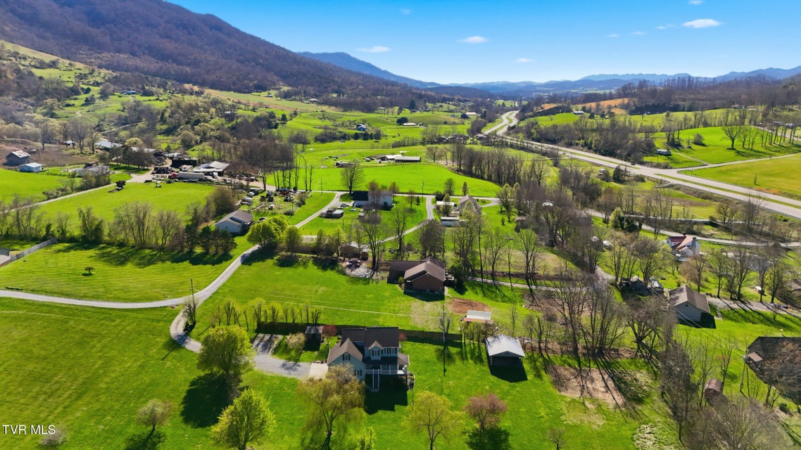 Photo #55: 235 Cottontail Drive