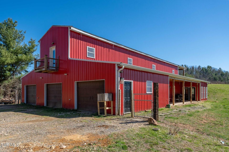 Photo #8: 533 Robinson Hollow Lane