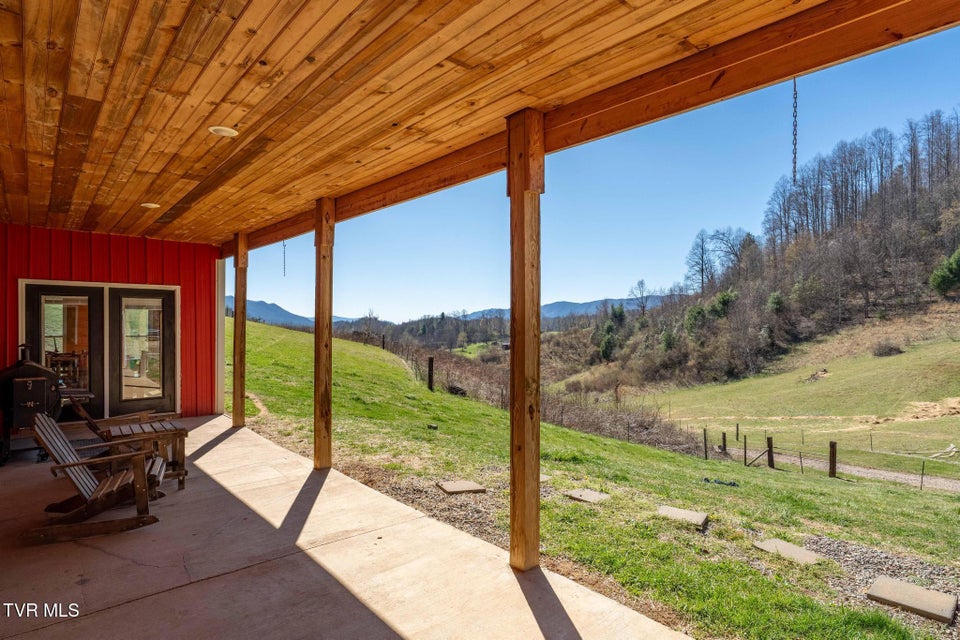 Photo #14: 533 Robinson Hollow Lane