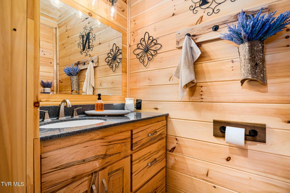 Photo #36: 533 Robinson Hollow Lane