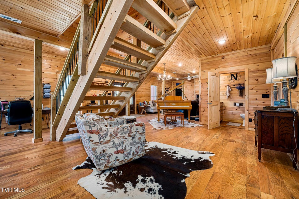 Photo #37: 533 Robinson Hollow Lane