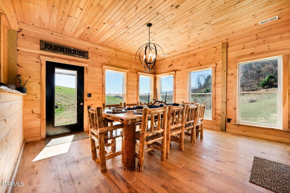 Photo #38: 533 Robinson Hollow Lane