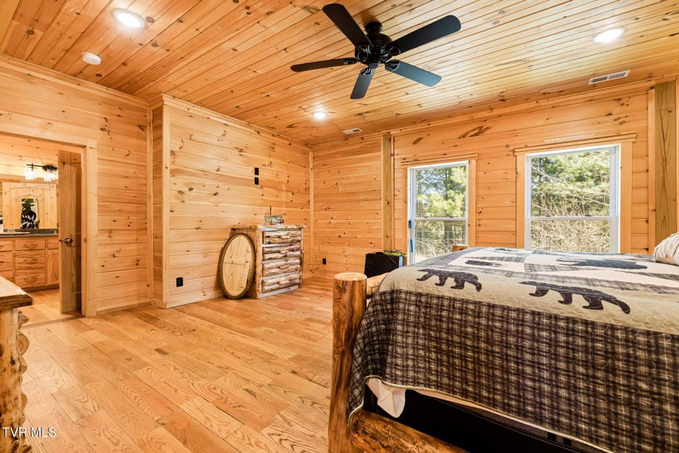 Photo #47: 533 Robinson Hollow Lane