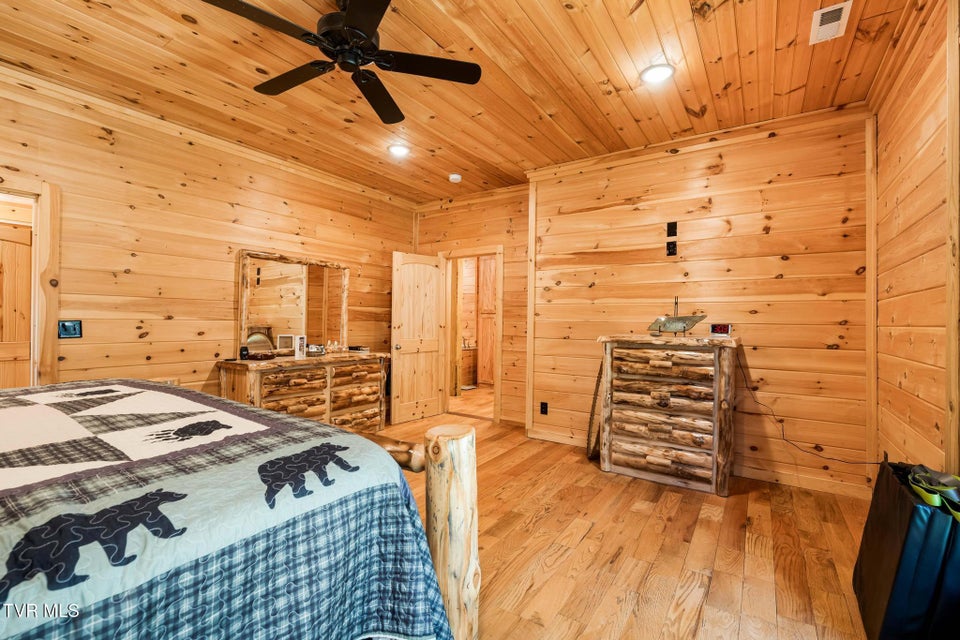 Photo #49: 533 Robinson Hollow Lane