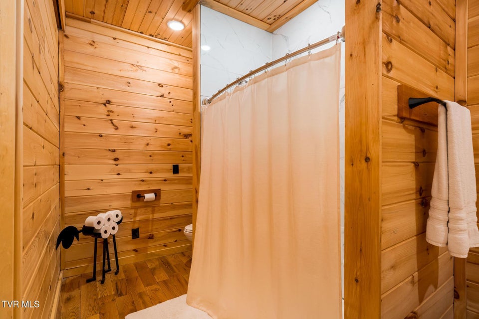 Photo #52: 533 Robinson Hollow Lane