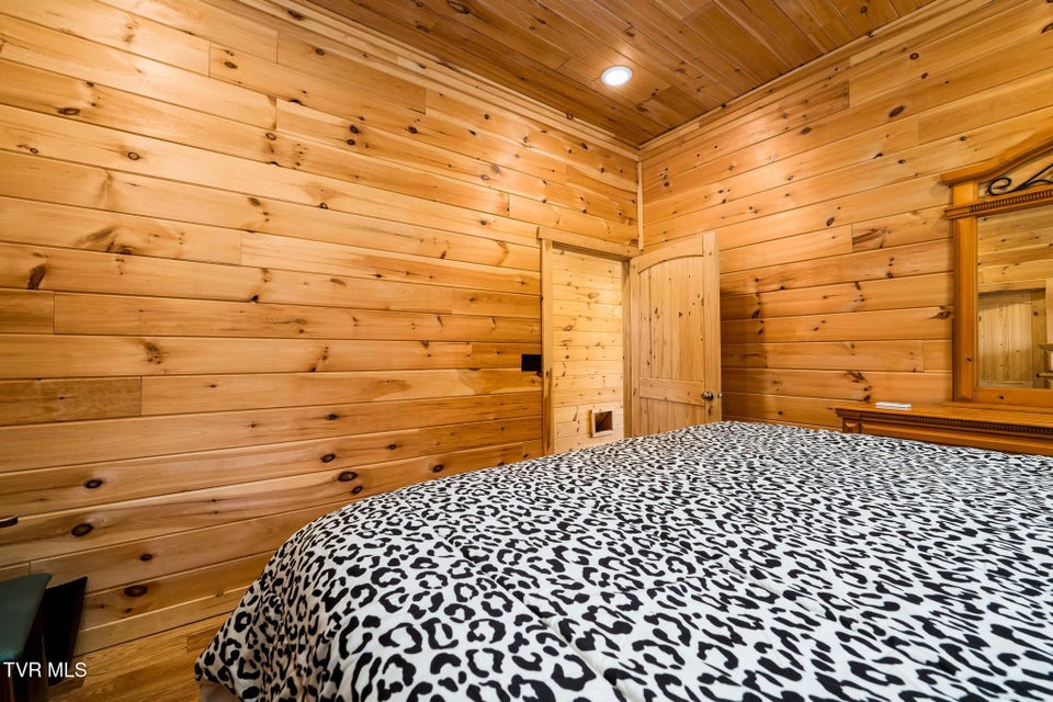 Photo #58: 533 Robinson Hollow Lane