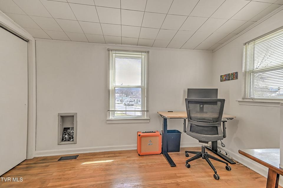 Photo #13: 1017 Harding Avenue