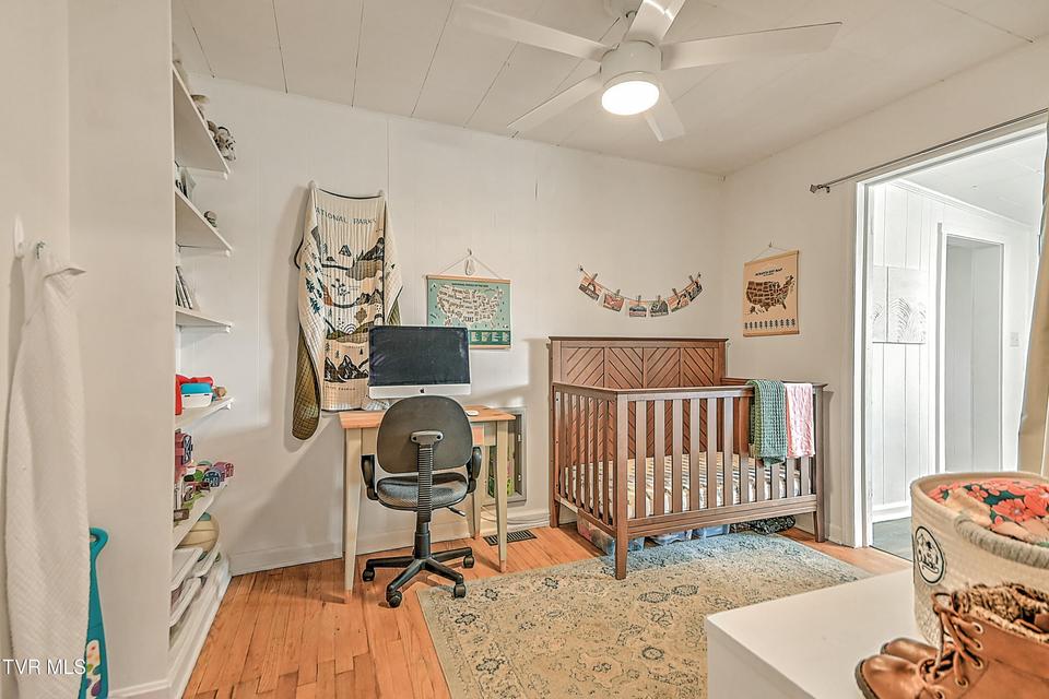 Photo #20: 1017 Harding Avenue