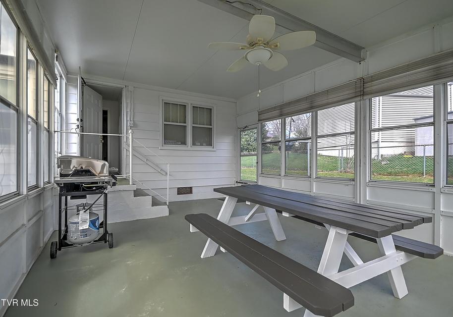 Photo #24: 1017 Harding Avenue