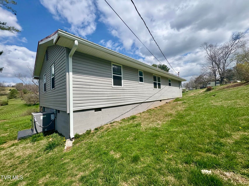 Photo #5: 1849 Old Harlan Road