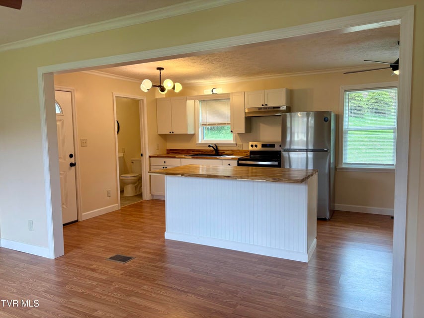 Photo #17: 1849 Old Harlan Road