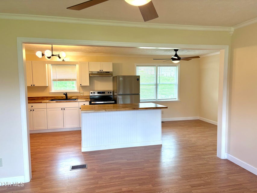 Photo #19: 1849 Old Harlan Road