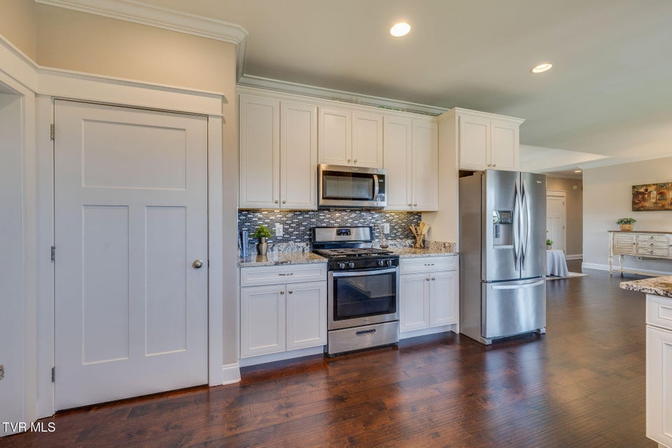 Photo #13: 1195 Panoramic Vista