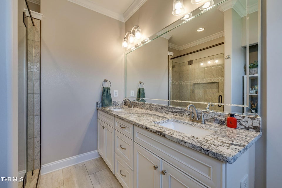 Photo #19: 1195 Panoramic Vista