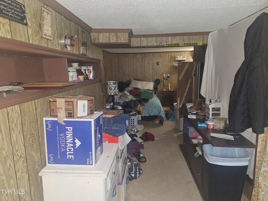 Photo #28: 916 Pine Grove Avenue