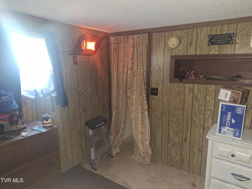 Photo #27: 916 Pine Grove Avenue