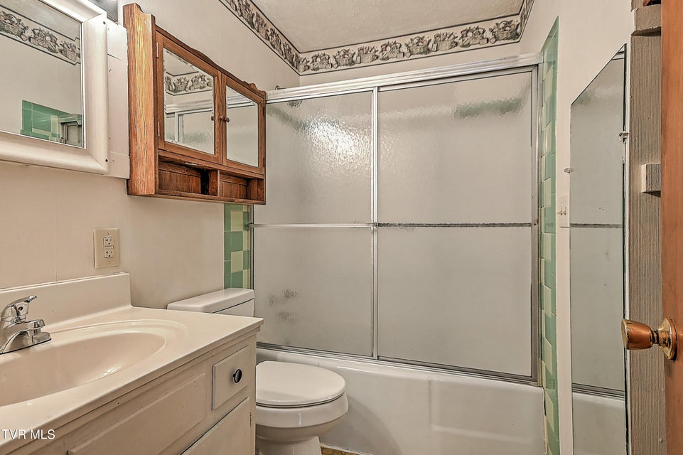 Photo #19: 169 Denton Lane