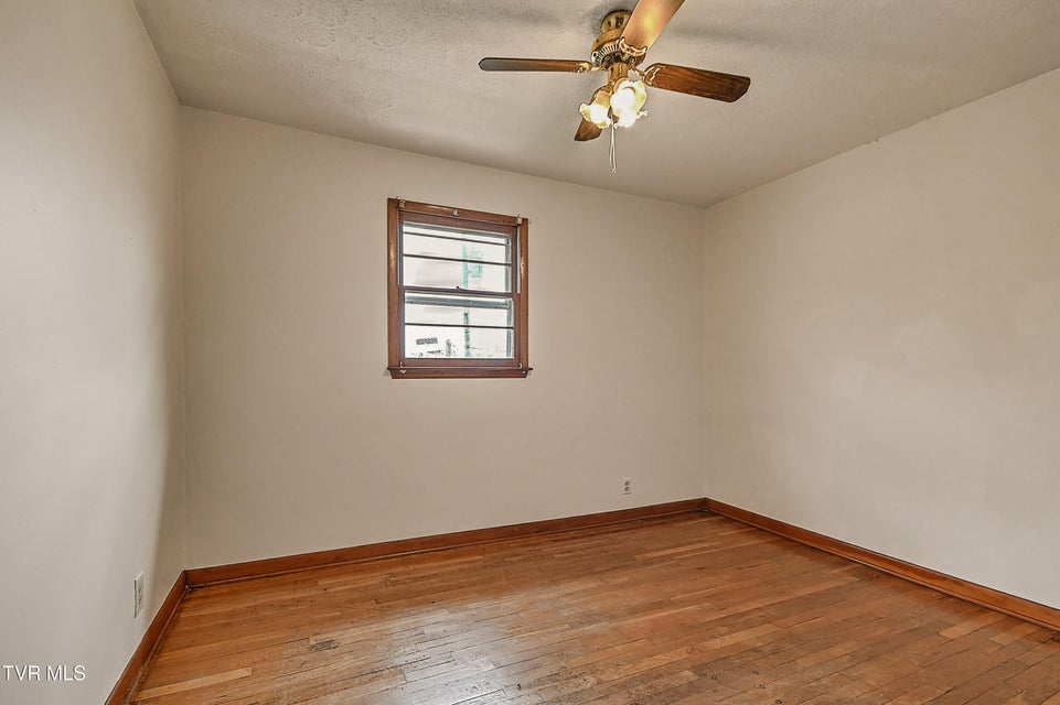 Photo #27: 169 Denton Lane