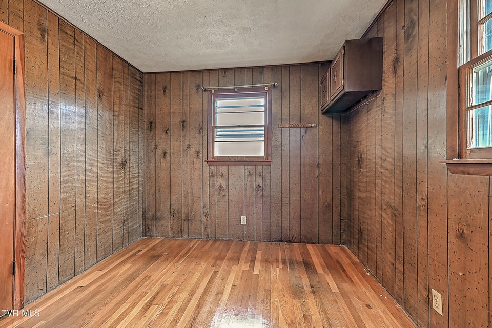 Photo #33: 169 Denton Lane