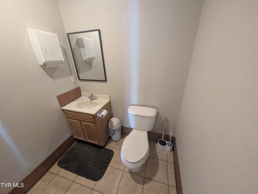 Photo #17: 207 Highway 321 