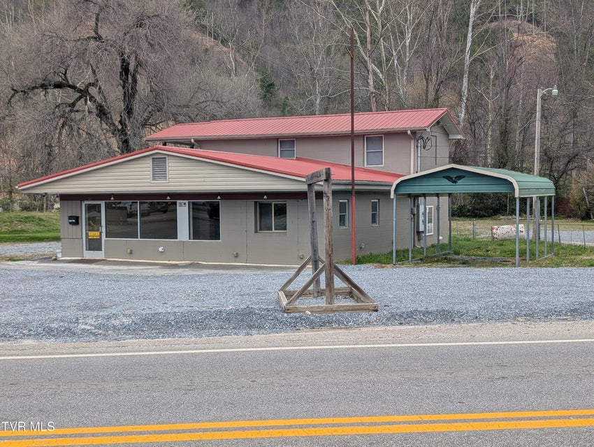 Photo #19: 207 Highway 321 