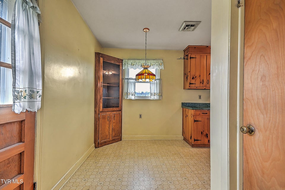 Photo #9: 428 Merriewood Drive