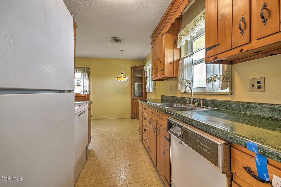 Photo #14: 428 Merriewood Drive