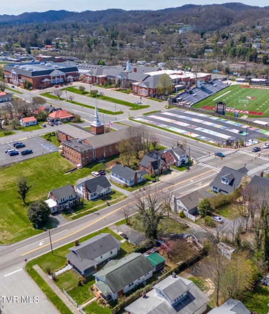 Photo #17: 922 Tremont Avenue