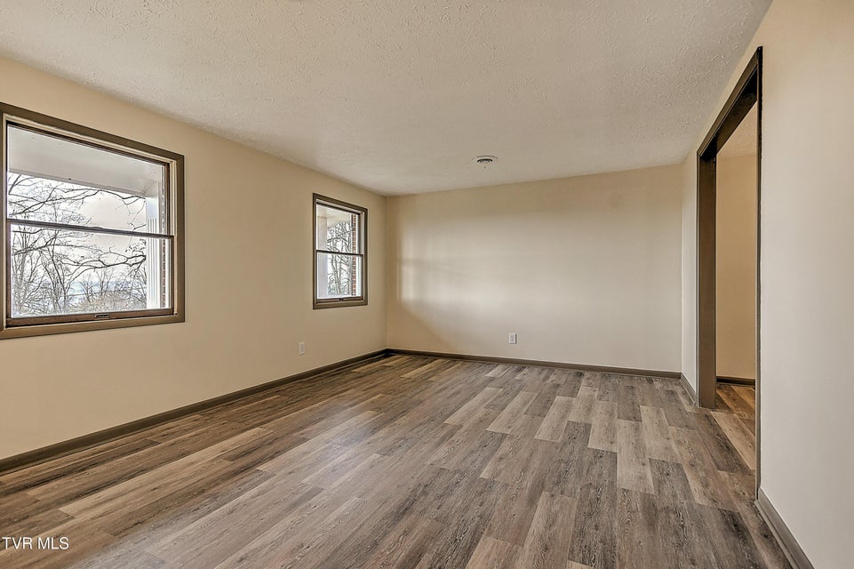 Photo #7: 148 Whitehills Road