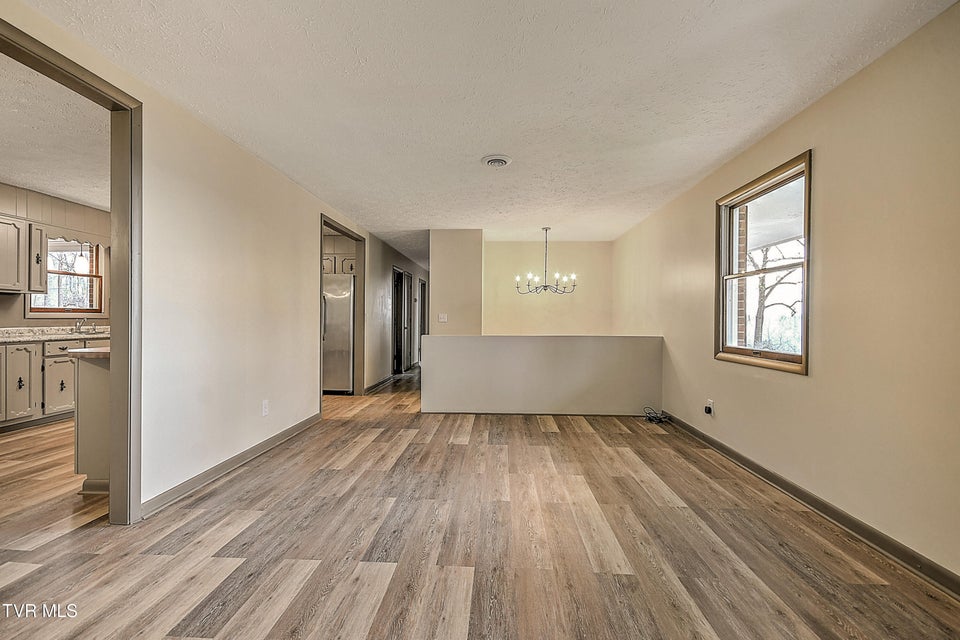 Photo #9: 148 Whitehills Road