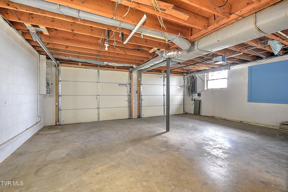 Photo #52: 148 Whitehills Road