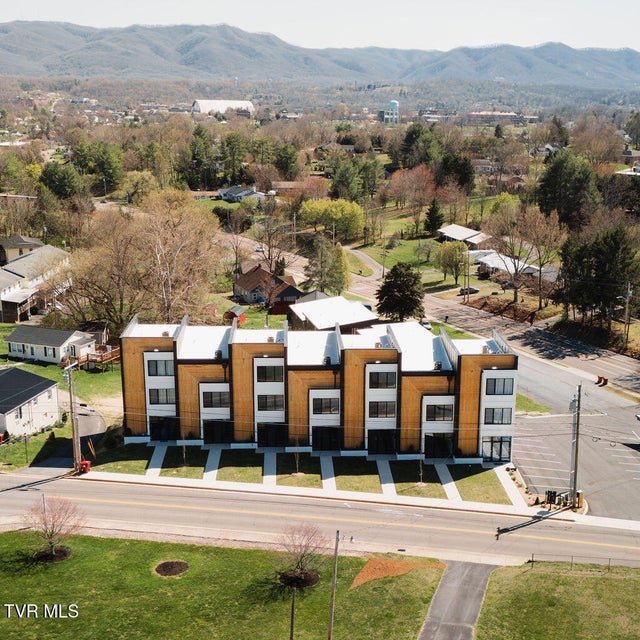 Photo #8: 1533 Pactolas Road