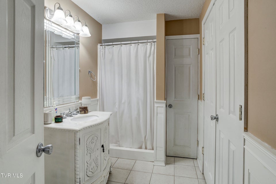 Photo #56: 1188 White Top Road