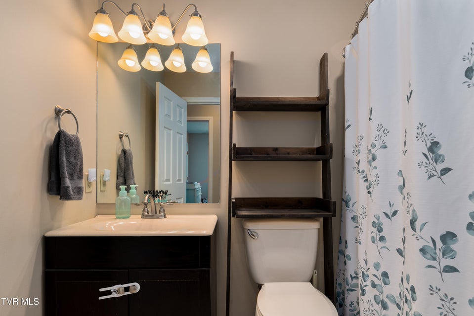 Photo #16: 253 Springview Drive