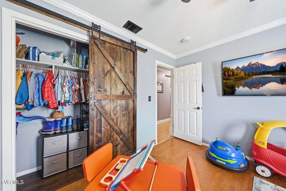 Photo #8: 900 Huffine Road