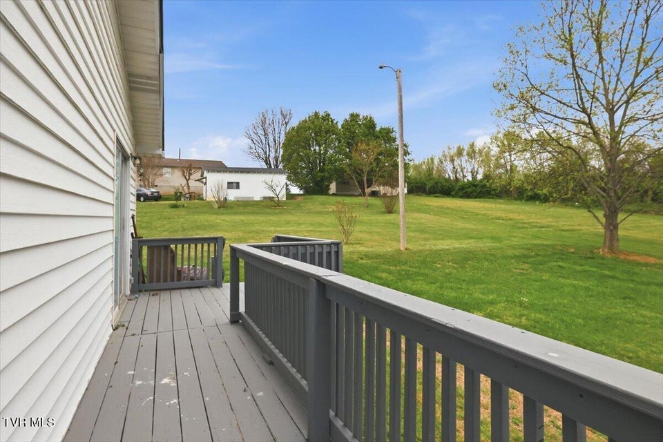 Photo #14: 1324 Davis Street