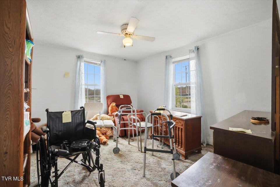 Photo #25: 1324 Davis Street