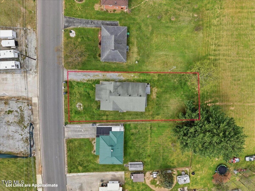 Photo #30: 1324 Davis Street