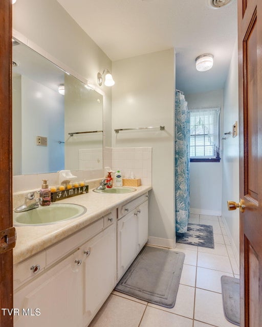 Photo #26: 509 Pine Ridge Road