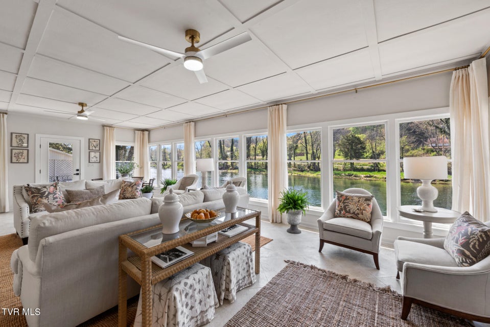 Photo #4: 1910 Riverside Road