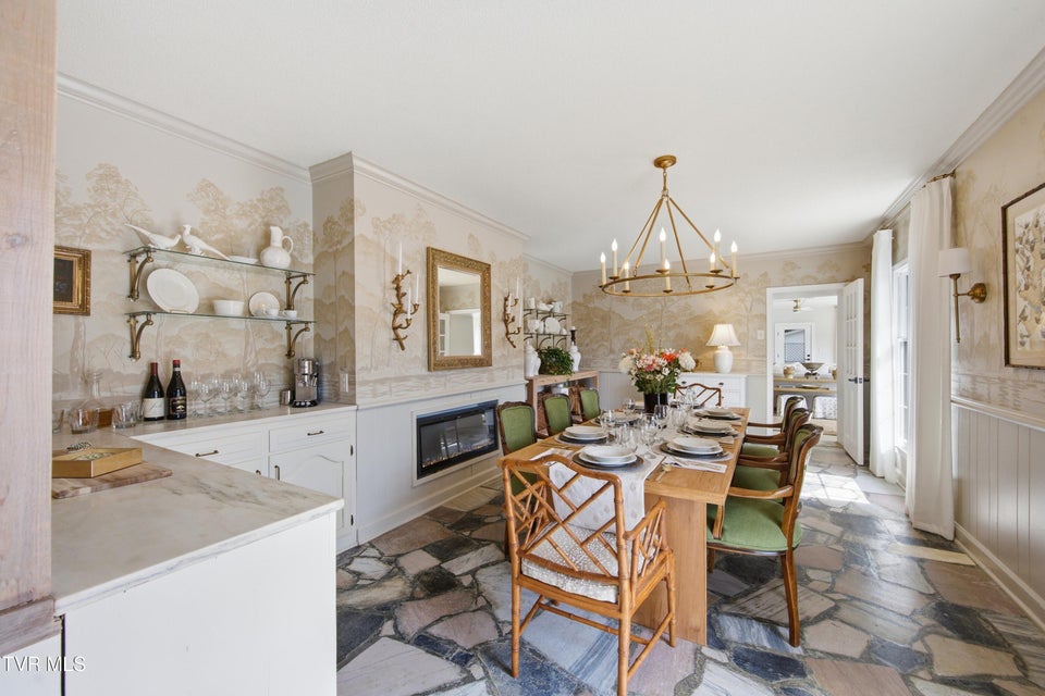 Photo #9: 1910 Riverside Road