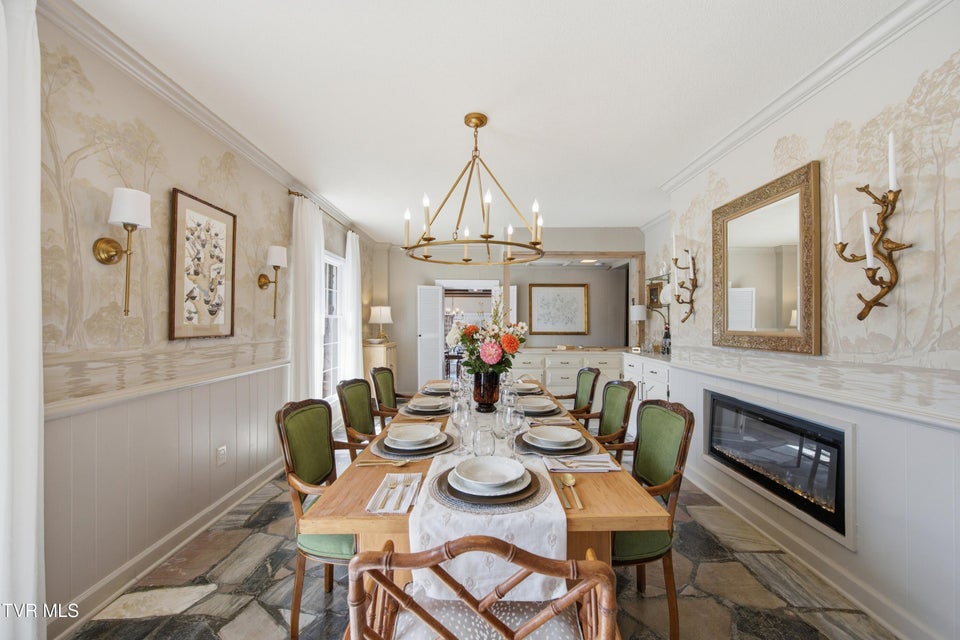 Photo #12: 1910 Riverside Road