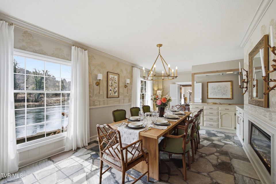 Photo #13: 1910 Riverside Road