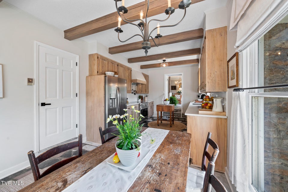 Photo #19: 1910 Riverside Road