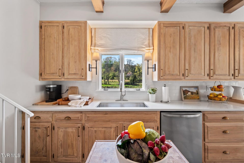 Photo #24: 1910 Riverside Road