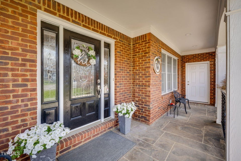 Photo #5: 280 Alpine Trail